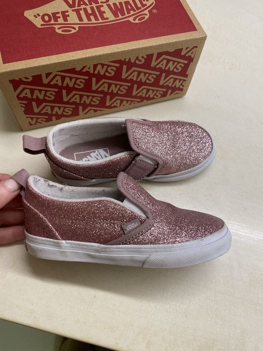 Детски нови  кецове Vans 26 размер