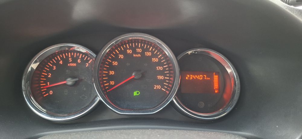 Vând Dacia Logan MCV 1.2 benzină