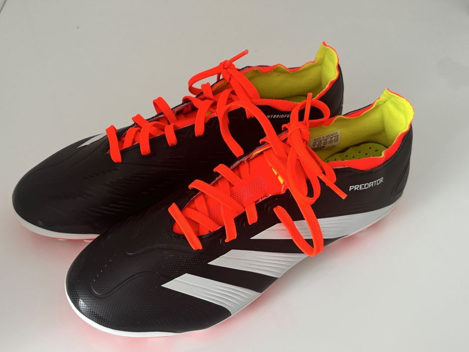 Ghete de fotbal adidas predator marime 40