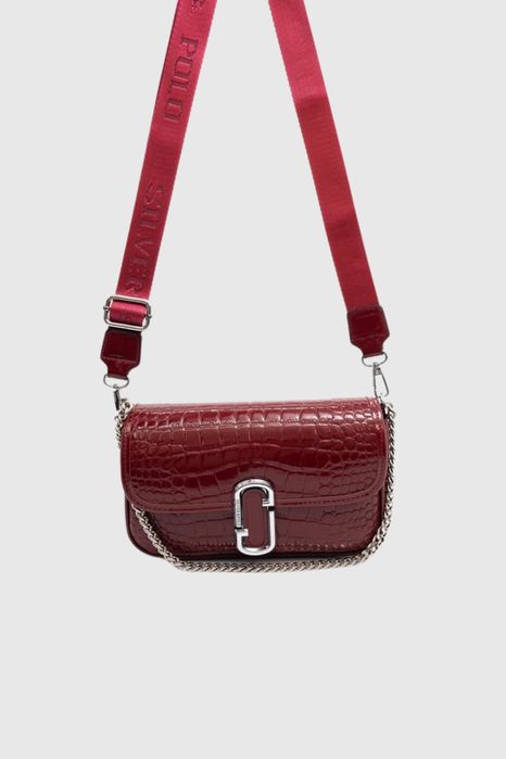 НОВО! ЛИКВИДАЦИЯ! Лачена квадратна дамска чанта с лого Silver&Polo