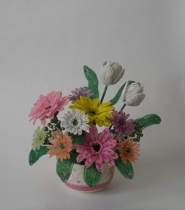 продам цветы из бисера