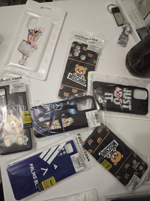 Кейсове за телефони