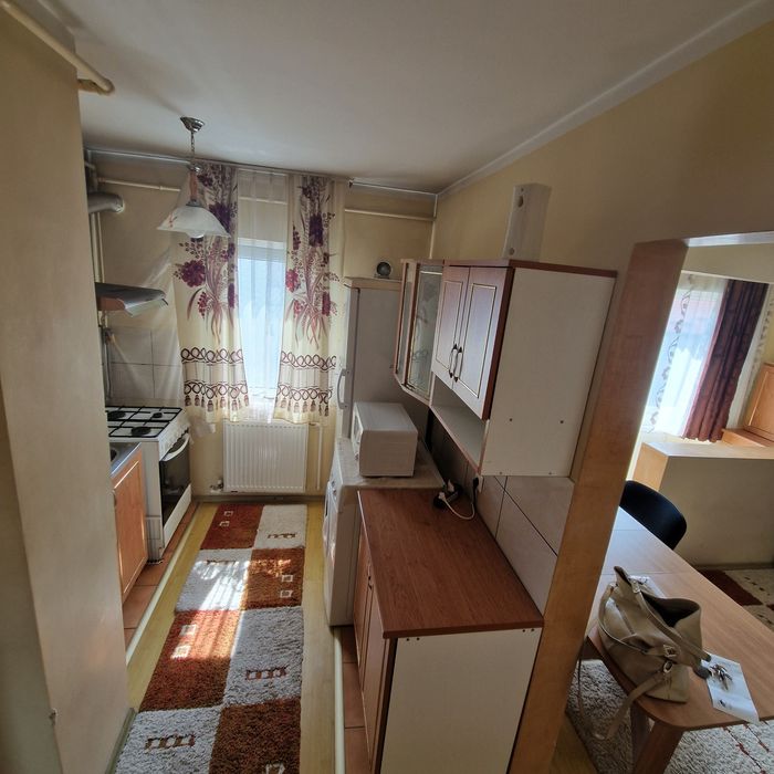 Garsoniera de închiriat în Petrosani