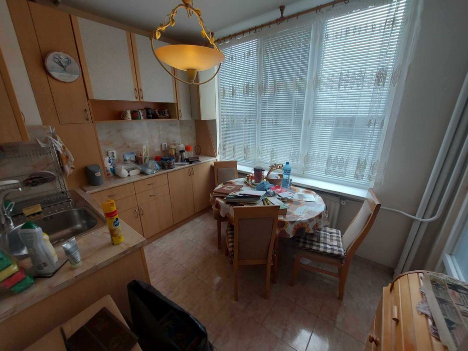 Продава се Четиристаен апартамент в Търговище, Център - 100 кв.м за 1122 €/кв.м - Снимка #6