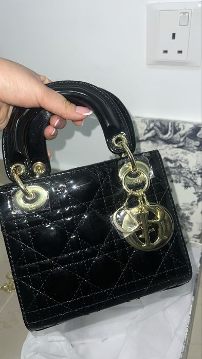 Колекционерска дамска чанта Mini Lady Dior