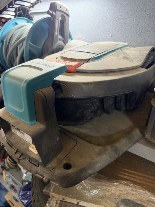 Robot Tuns Iarba Gardena SILENO City + Stație Încărcare