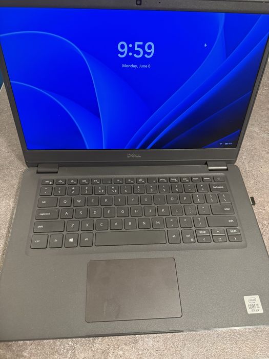 Dell Latitude 3410 | Intel i5-10210U | 8GB RAM | SSD 256GB | Windows 11 Pro | Încărcător Original