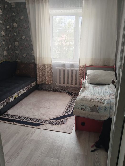 Продам 4х комнатную квартиру