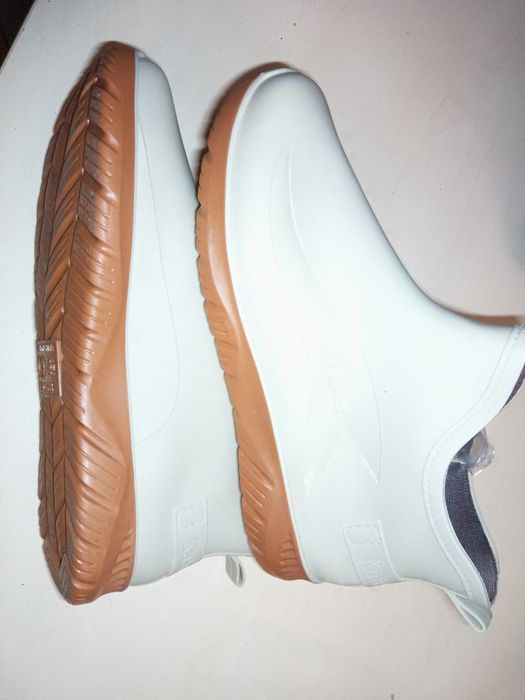 гумени ботуши от Китай