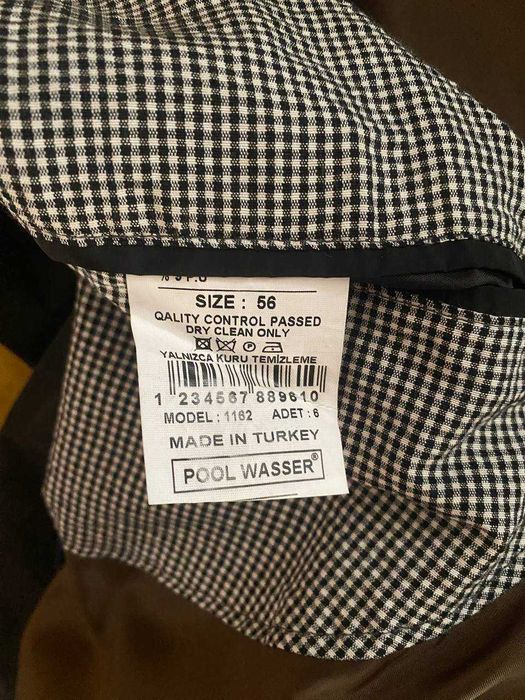 Мужская черная куртка