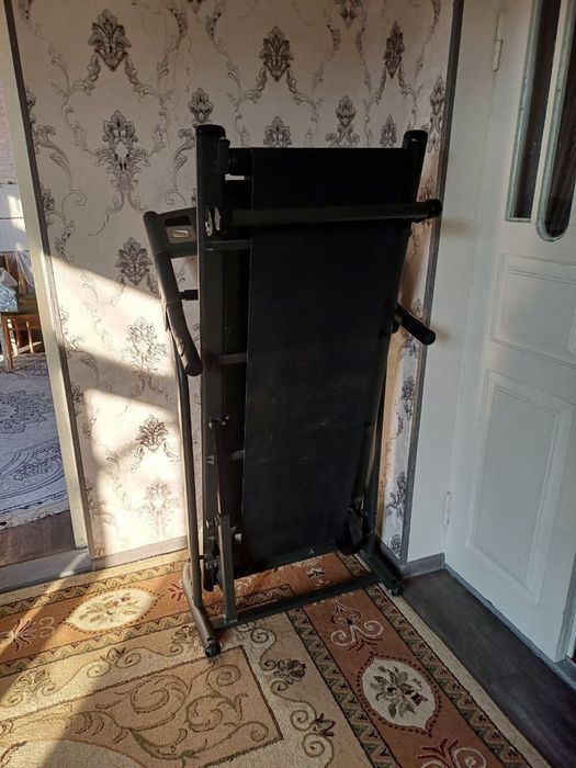 СРОЧНО ПРОДАЮ! Механический тренажёр, считает расстояния, скорость