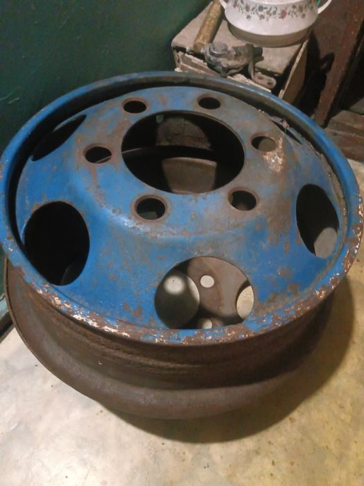 Продам диски! Цена одного 7.000