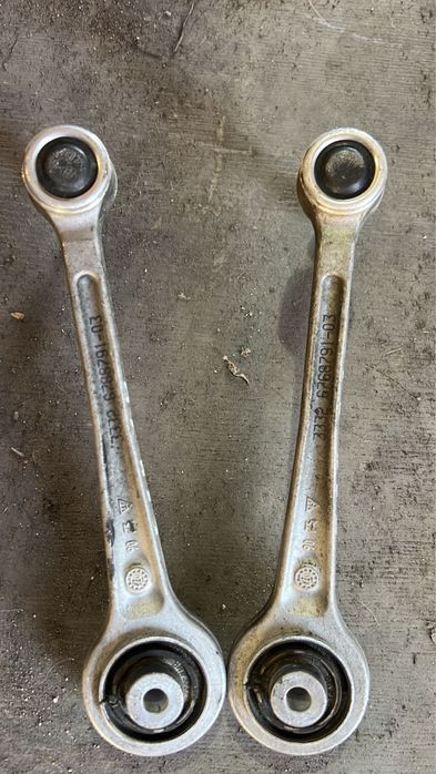 Запчасти на BMW e38