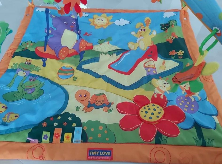 Музикална активна гимнастика Tiny Love