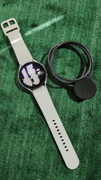 Samsung galaxy watch 4  44mm
