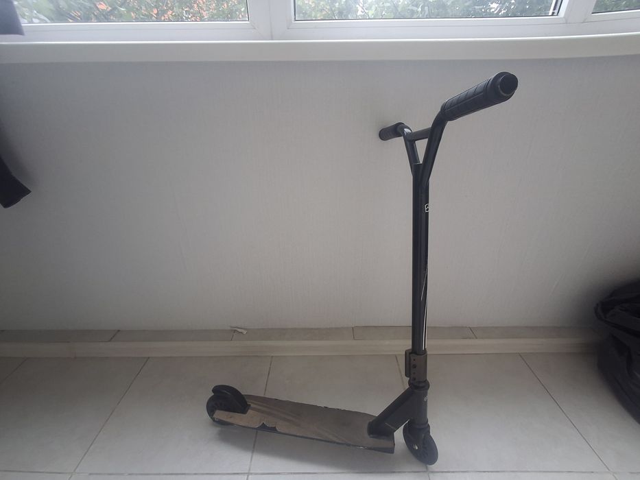 Трюкавой самокат