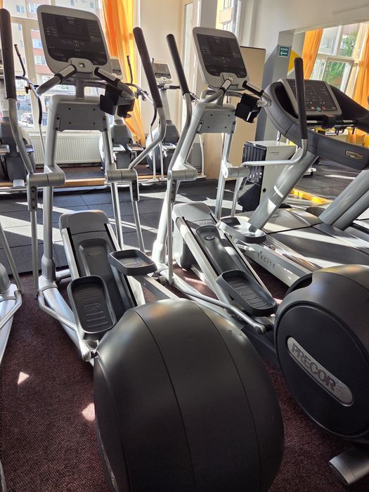 Pachet  benzi  TechnoGym si Stepere Precor