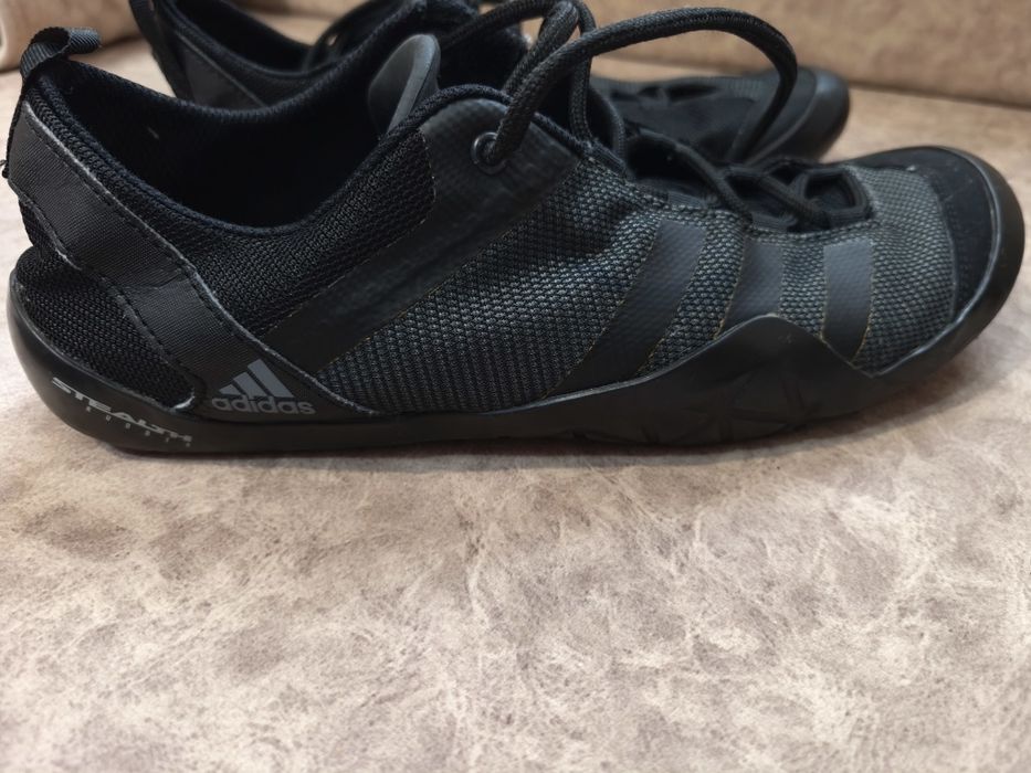 Маратонки Adidas