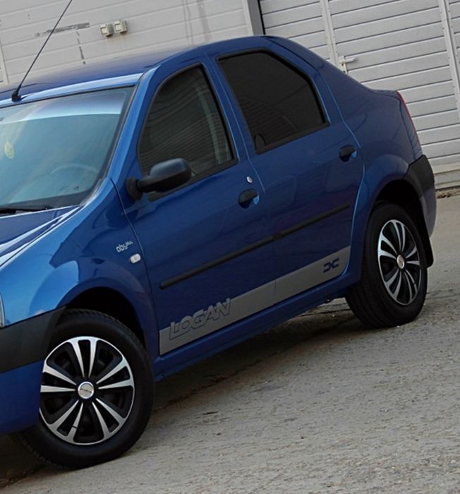 Set bandouri autocolant Dacia Sandero/Logan