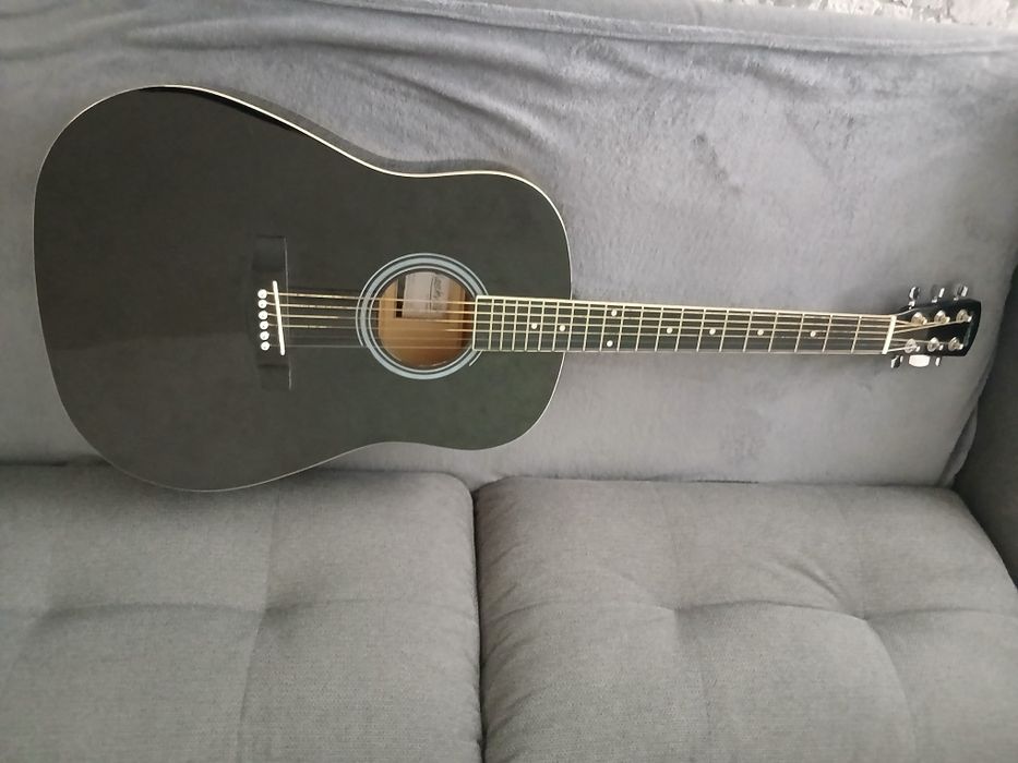 Chitară acustică Nashville