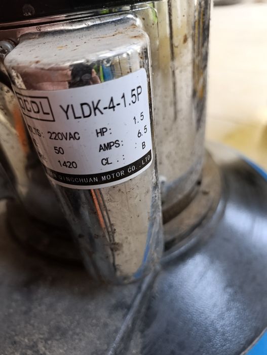 Продам роторную щетку