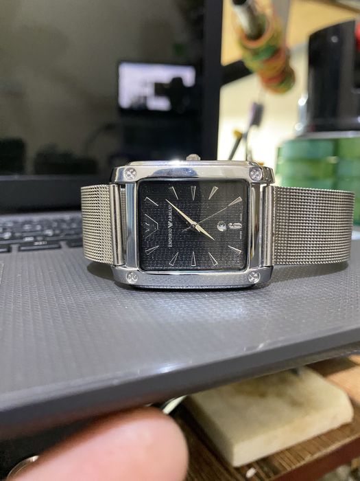 Часы Armani кварцевый механизм