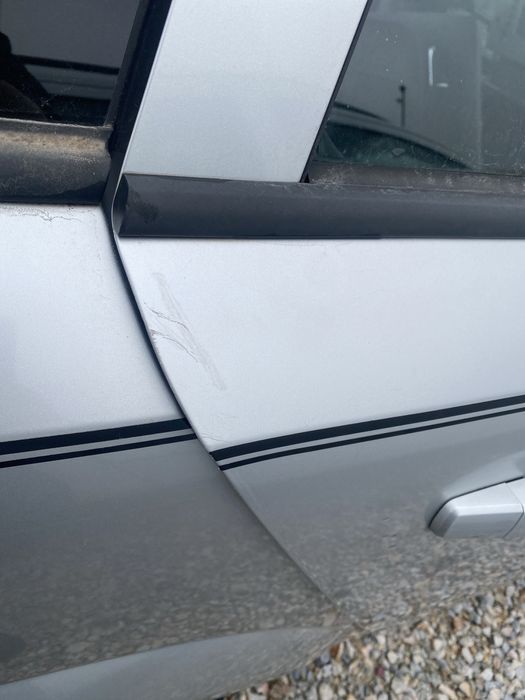 Задна дясна врата за опел астра хаш комби