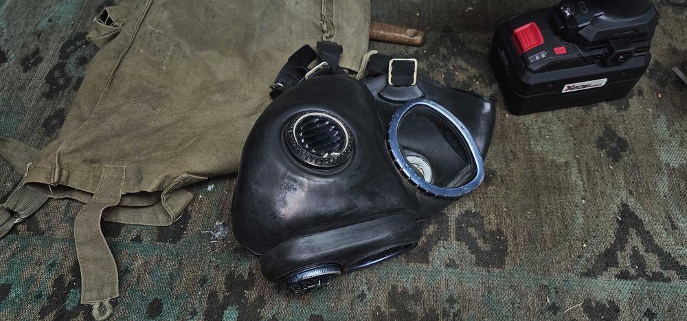 Противогаз + чанта! АВТЕНТИЧЕН!