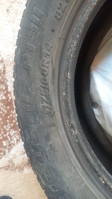 Продажа резины для машины