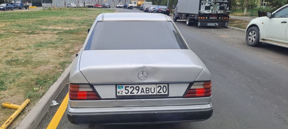 Мерседес сроно автомат