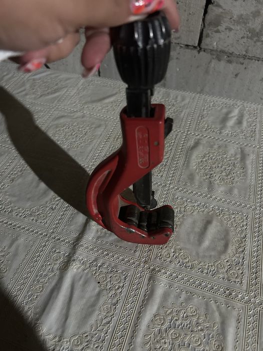 Taietor tevi profesional