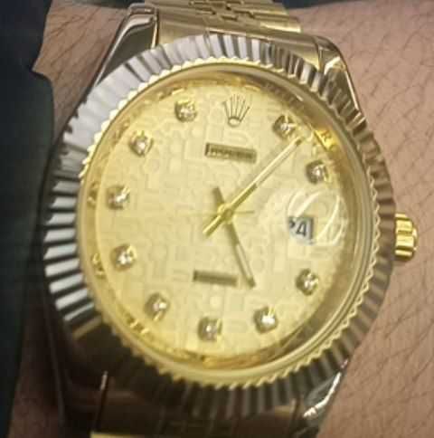 Soat qoʻl soati Часы ручной часы