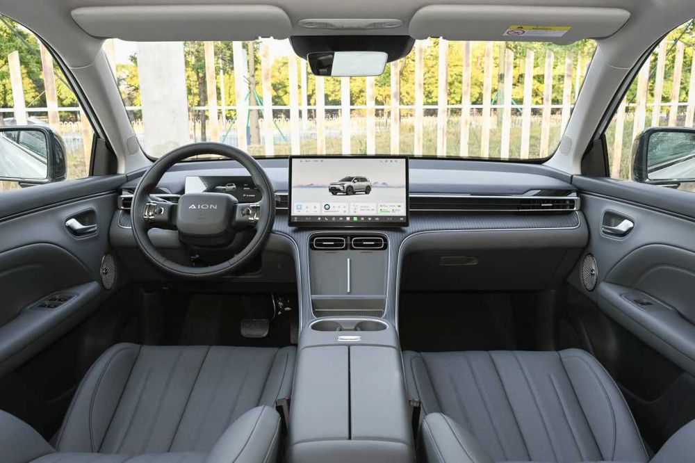 GAC Aion i60 REEV Gibrid Full pozitsiya Eng arzon narx