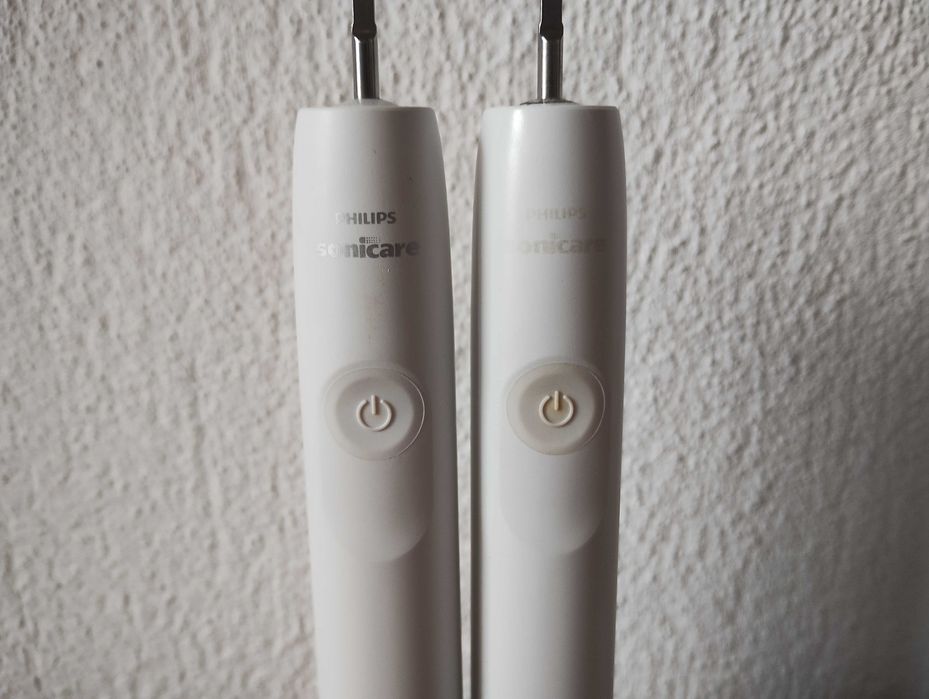 Philips Sonicare HX367  комплект 2 броя четки
