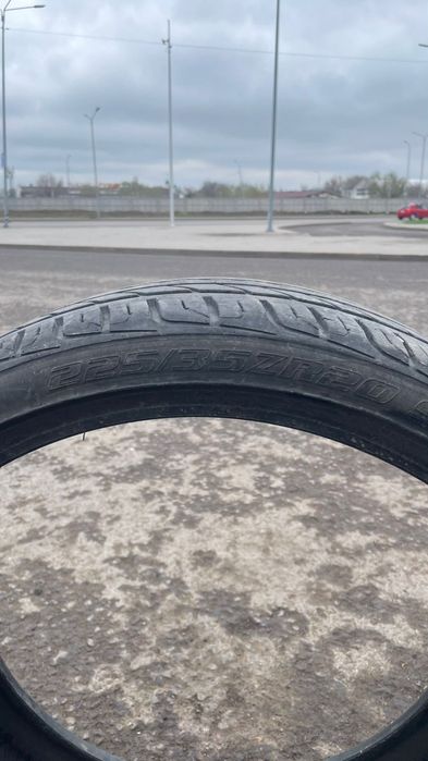 Продаю летние шины 2шт