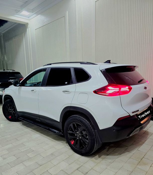 Tracker Redline 2024