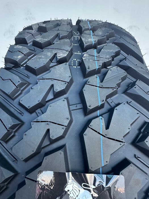 Нови джипови гуми ARIVO LION BACK N39 M/T 315/75R16 127/124Q БОРД 3157516