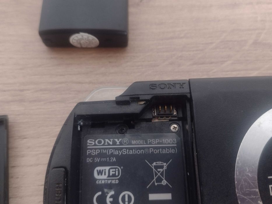 PSP 1003 конзола