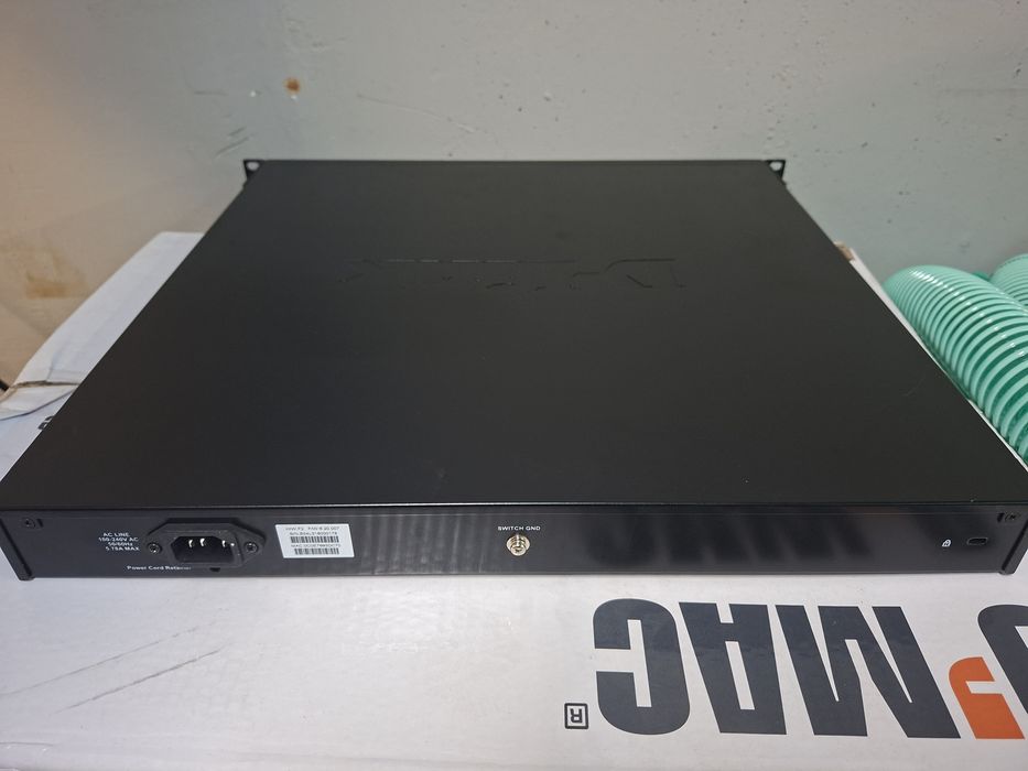 Switch Gugabit D-Link 48 porturi+4xSFP PoE  +370W