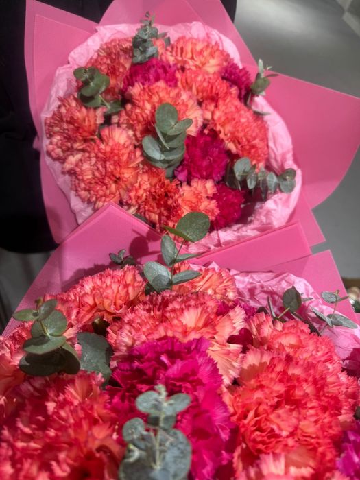 Предзаказ букетов на 8 марта