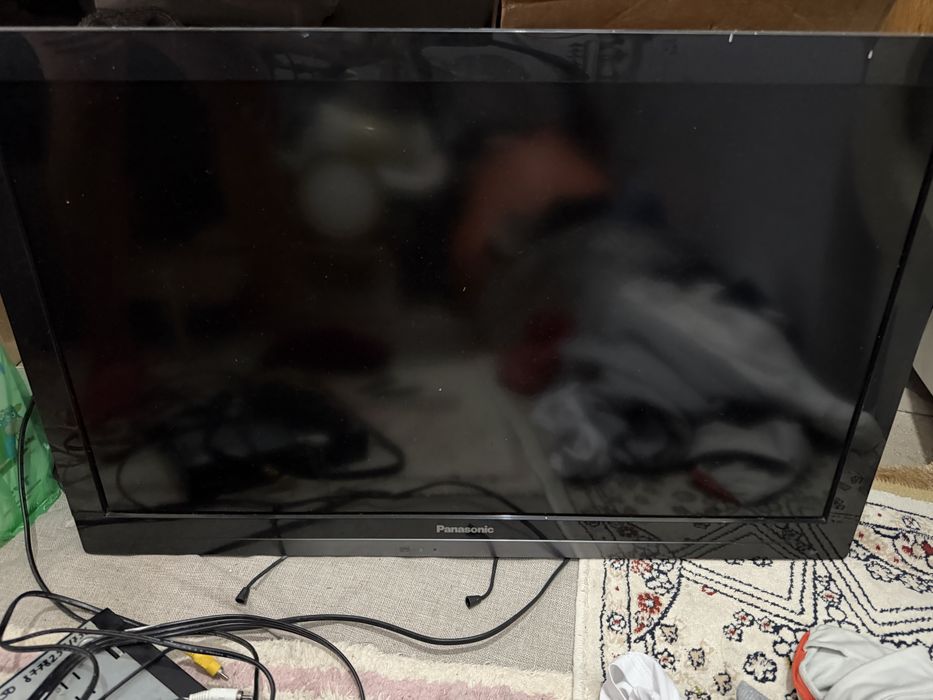 продам телевизор Panasonic