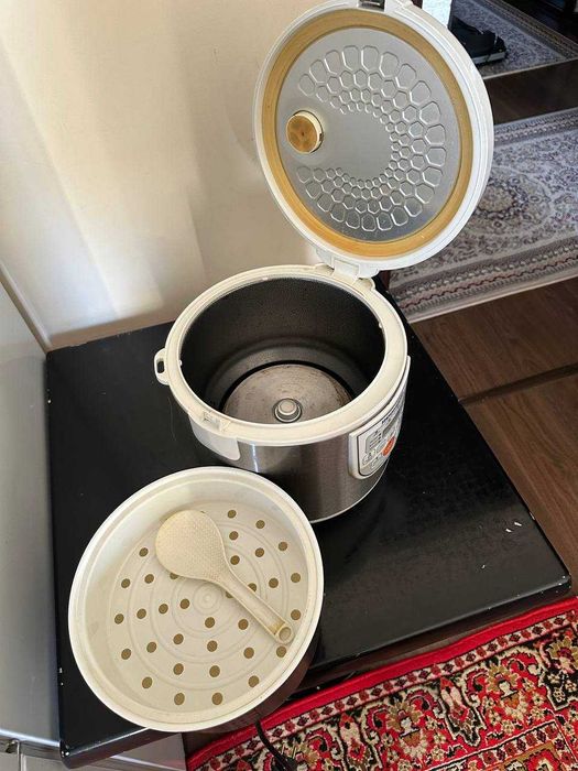 Продам мультиварку