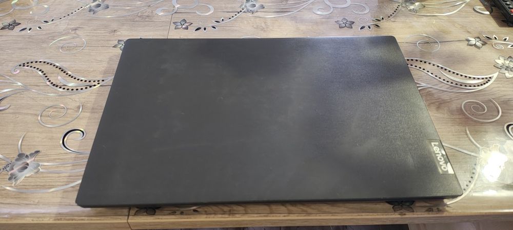Laptop Lenovo, ryzen 3, 3250U, 240 gb  nvme, full hd, 12gb ddr4