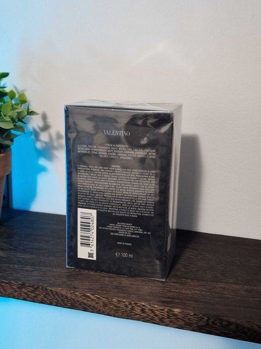 Valentino Born in Roma Green Stravaganza