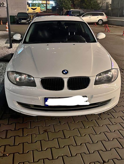 Dezmembrez bmw seria 1e87 n47