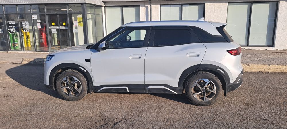 BYD Yuan Up 2025 года