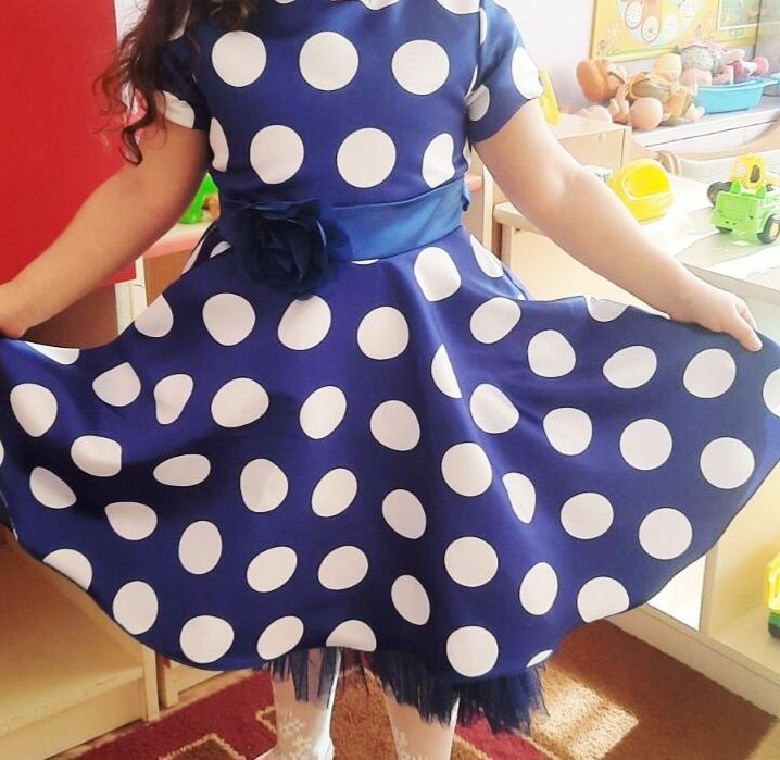 Продам платье на девочку