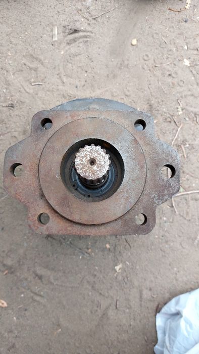 Запчасти нови находится рудном