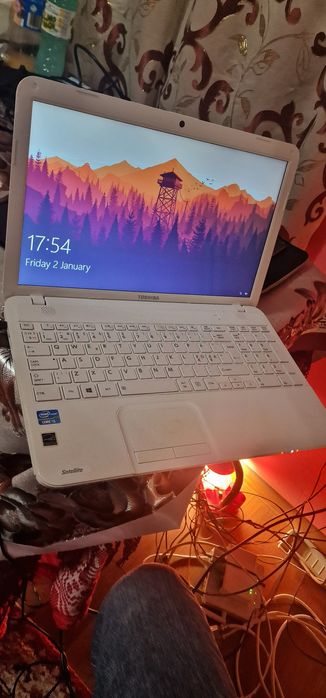 Laptopuri diferite modele