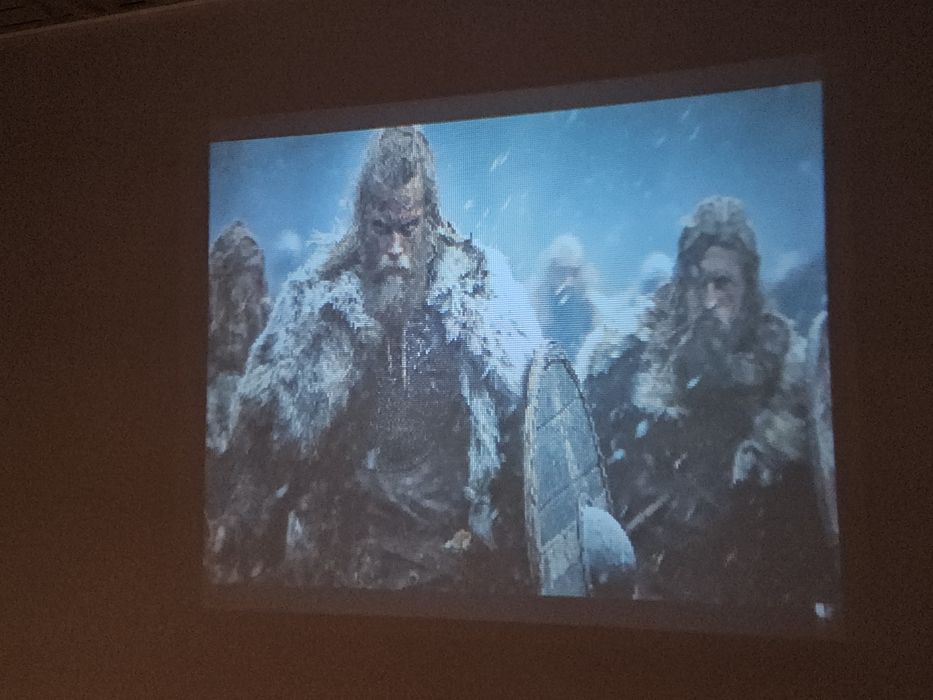 Video proiector LED portabil